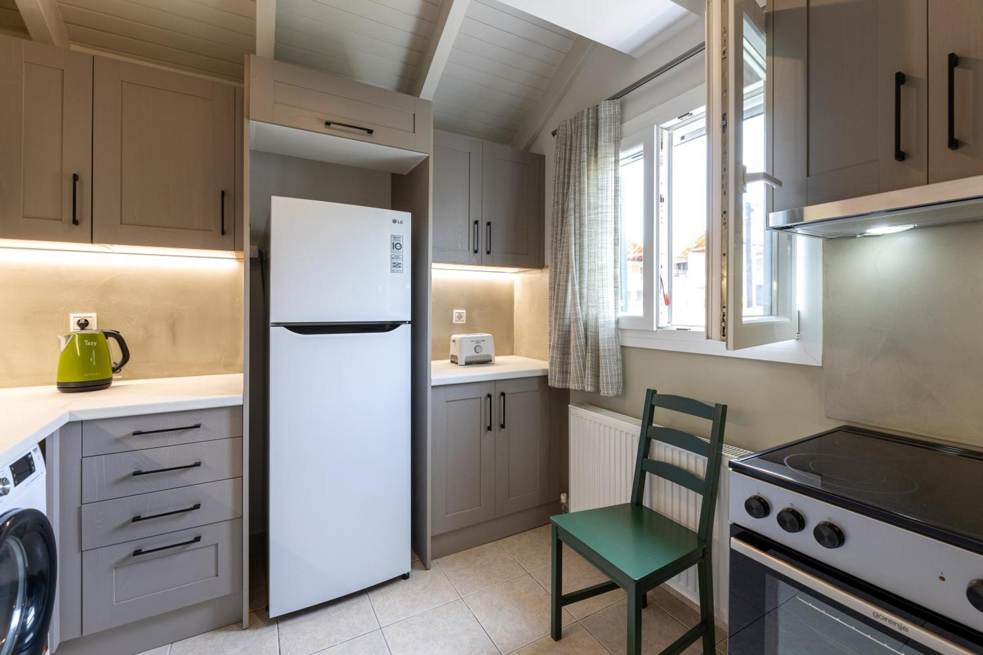 Domus City Apartment Аргостолион Екстериор снимка